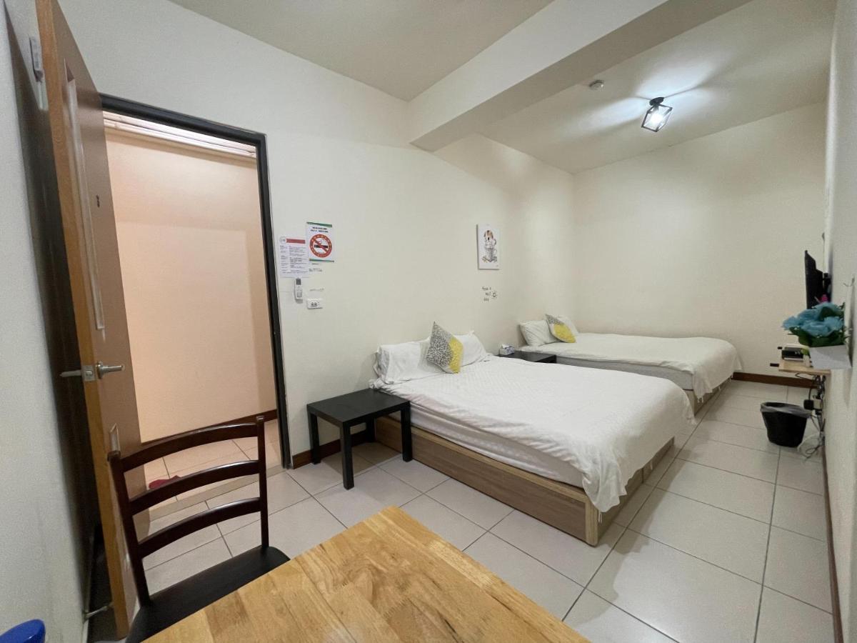 二街窩窩電梯民宿花蓮車站東出口second Street Nest Hostal Hualien Exterior foto