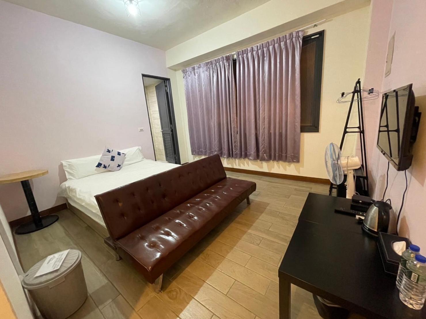 二街窩窩電梯民宿花蓮車站東出口second Street Nest Hostal Hualien Zimmer foto